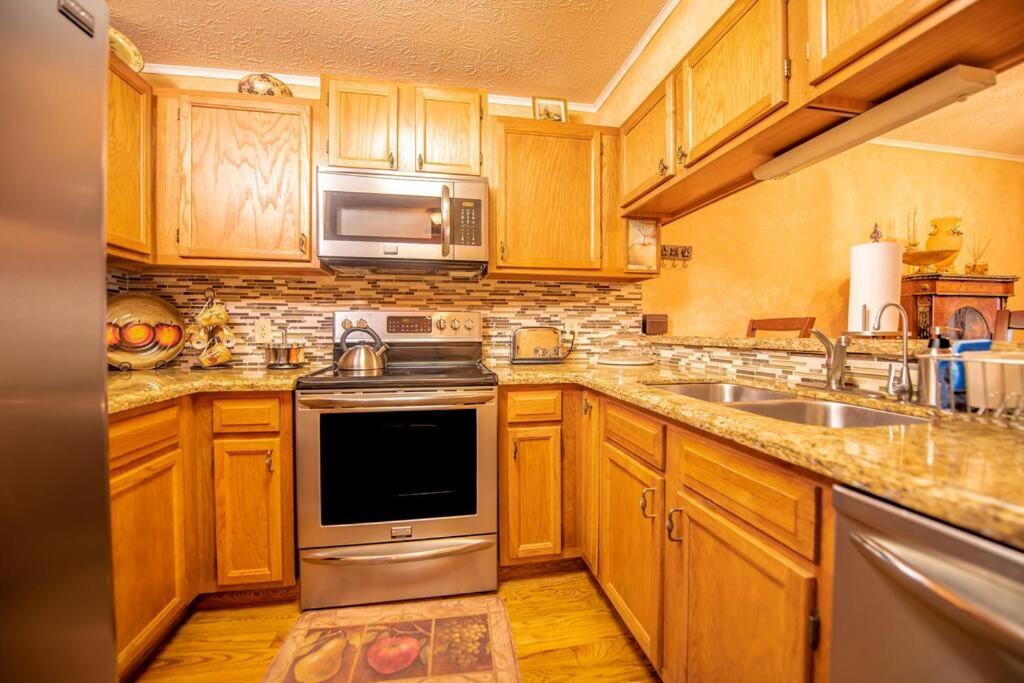 City & Mountain View 5 Mins From Downtown Gatlinburg Exterior photo