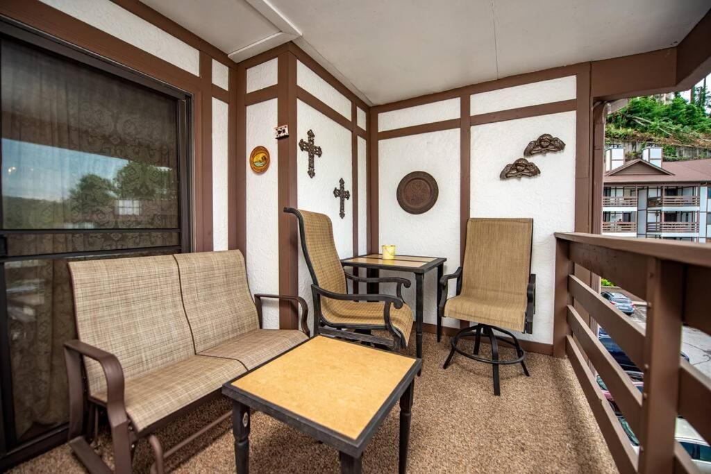City & Mountain View 5 Mins From Downtown Gatlinburg Exterior photo